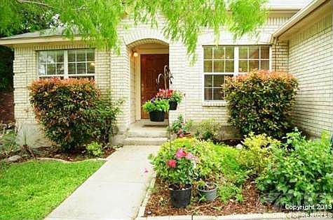 1st image of 3122 Fall Crest Dr