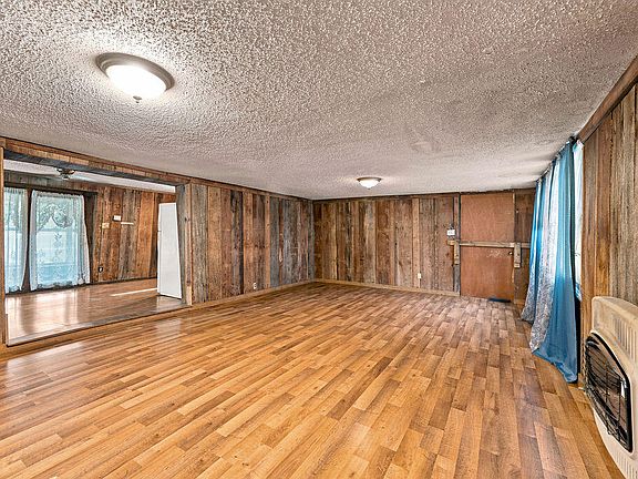 5th image of 168 Old Trion Rd