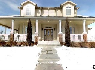 8200 Windmill Dr, Lincoln, NE 68507