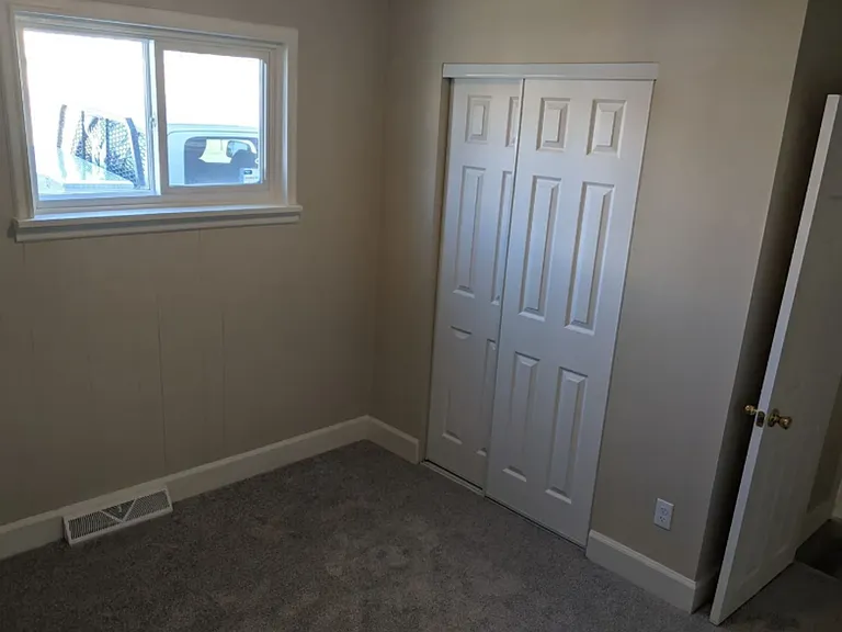 1002 Delaware Ave — Photo 11