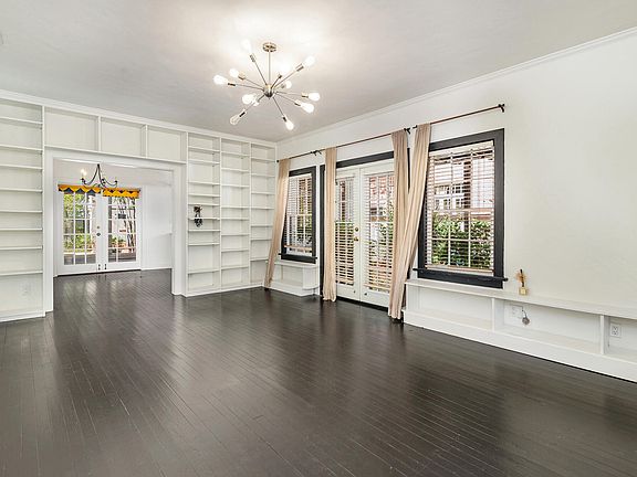 3rd image of 320 Monroe Drive