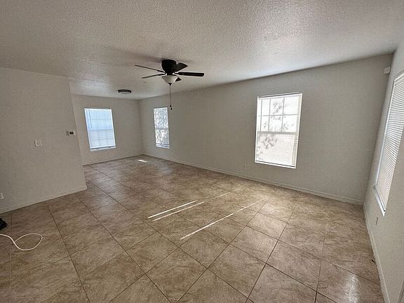 2nd image of 821 5th St