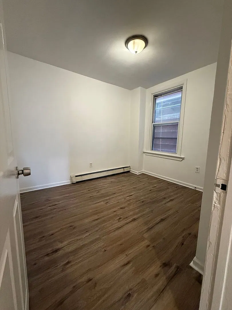 183 N. 11th — Photo 3