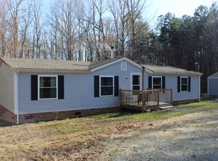 176 Maple Ln, Pelham, NC 27311