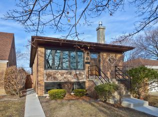 7518 N Overhill Ave, Chicago, IL 60631