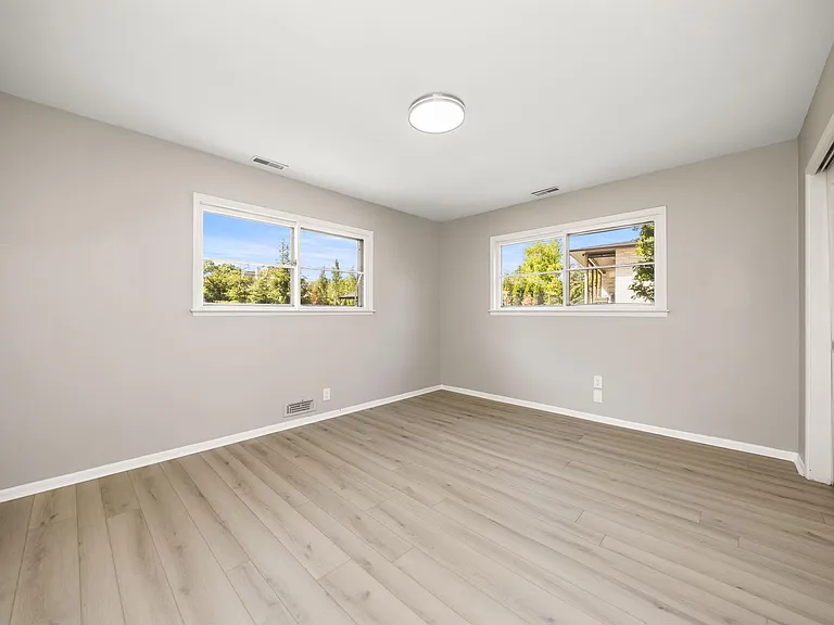 6096 Darramoor Rd — Photo 20