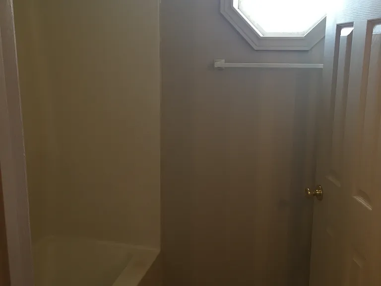 1299 Crescent Ct — Photo 12
