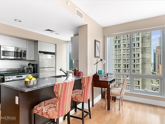 2nd image of 350 W 42nd St APT 19B