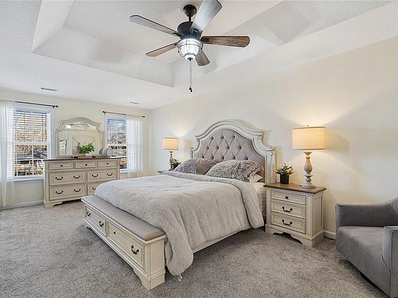 4th image of 114 Thorncliff Pl