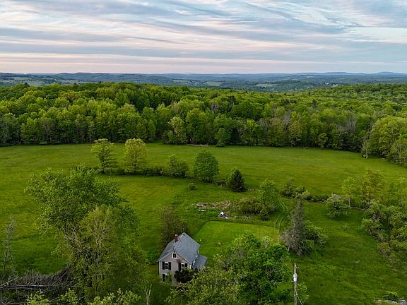 2nd image of 23 Hartman Rd