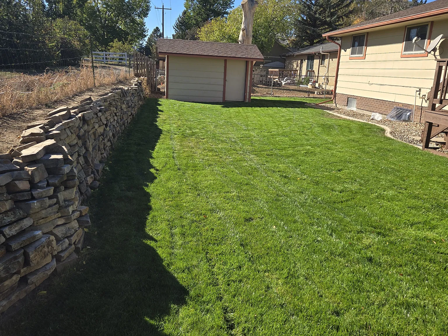 306 Frederick Dr — Photo 3