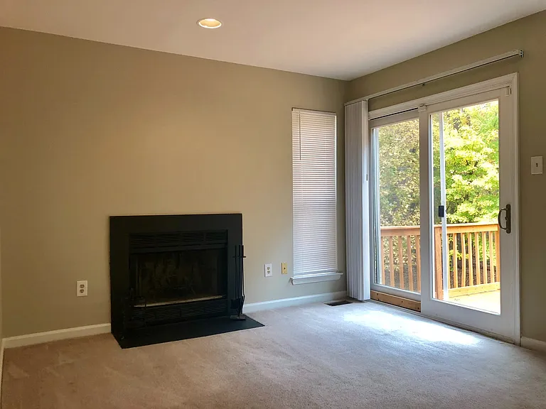 3929 Whispering Meadow Dr — Photo 7