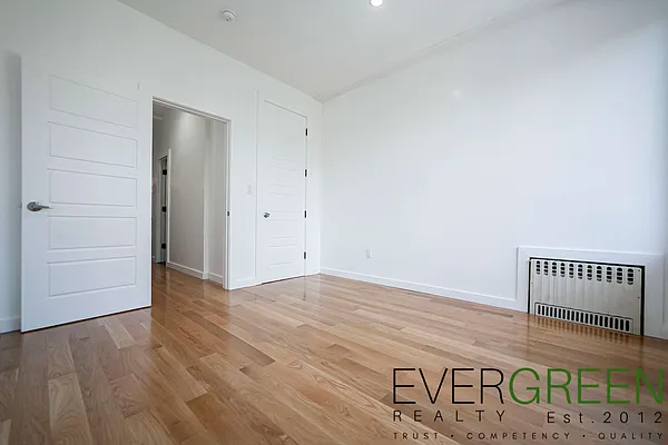 Rented by Commercial Capital Resources INC | media 15