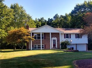 3965 Hogback Rd, Hermitage, PA 16148