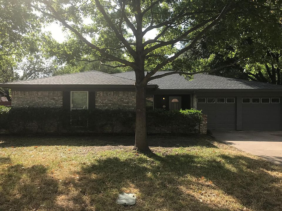 1st image of 2402 Zapata Dr