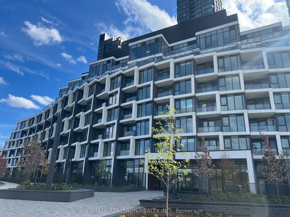 1 Kyle Lowry Rd #624, Toronto, ON M3C 1V4