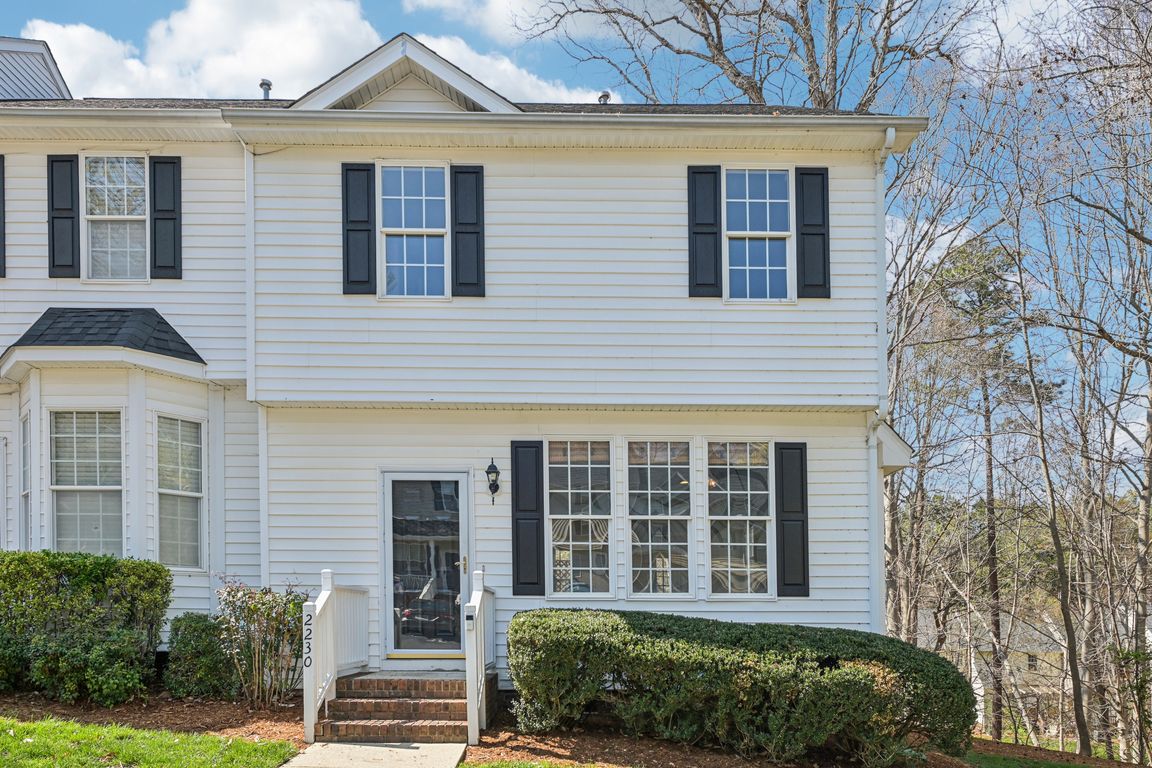 Long Pine Ln-S1403-001.jpg