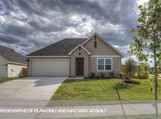 224 Las Lomas Dr, San Marcos, TX 78666