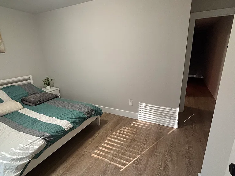 716 Evening Shade Ln #B — Photo 10