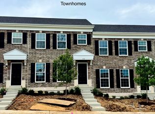 310 Fall Harvest Pkwy, Wentzville, MO 63385