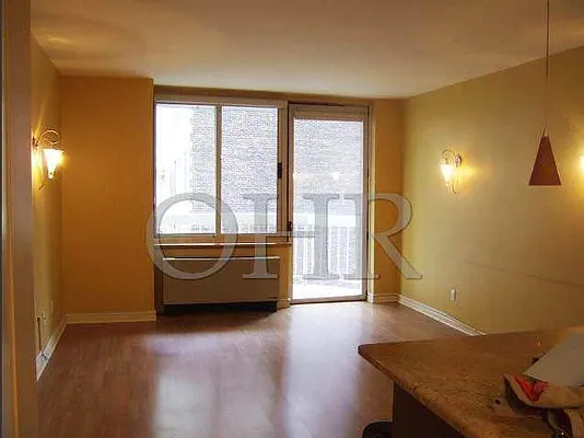 Rented by Luxor Homes & Investment Realty | media 17