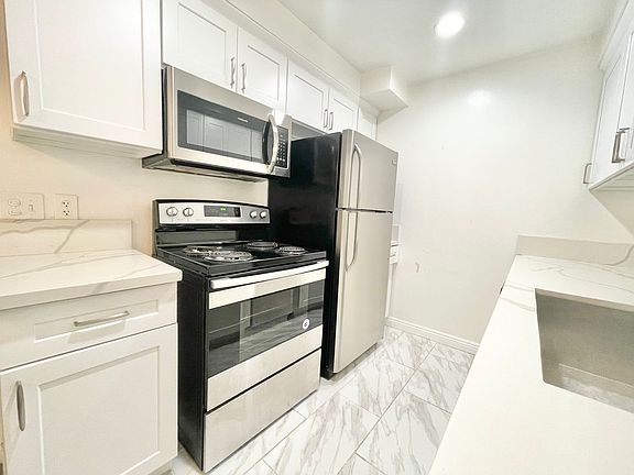 2nd image of 11329 Otsego St APT 7