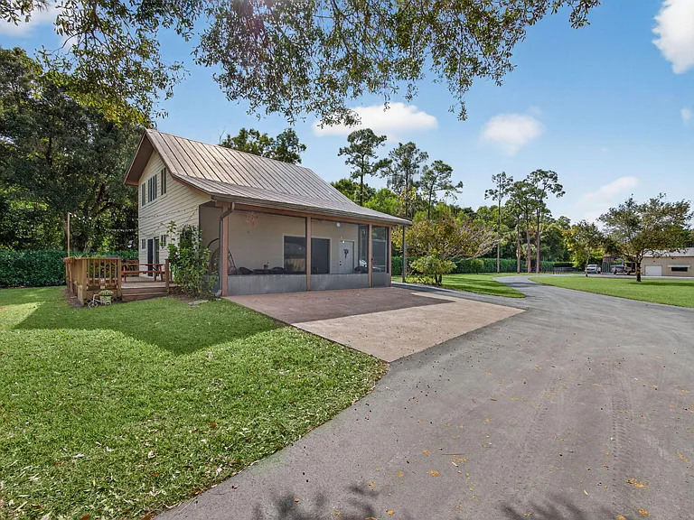 17593 Winterhawk Trl — Photo 34