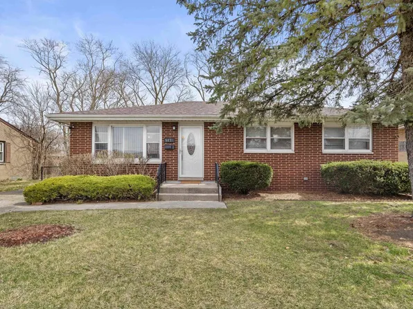 5471 Pierce St, Merrillville, IN 46410