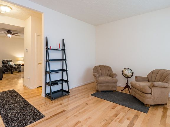 2nd image of 1357 Golden Eagle Dr