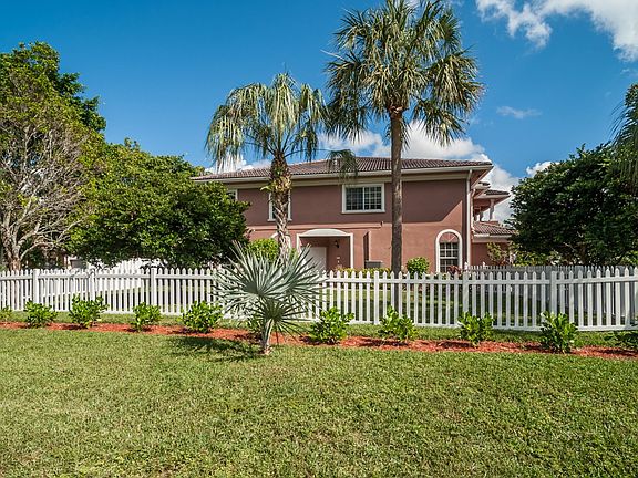 2nd image of 9393 NW 16th St