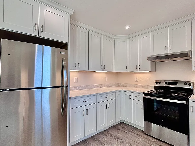 1431 Wabash St — Photo 5