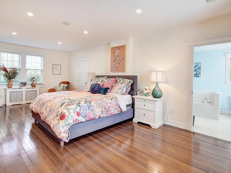 8 Horton St — Photo 11