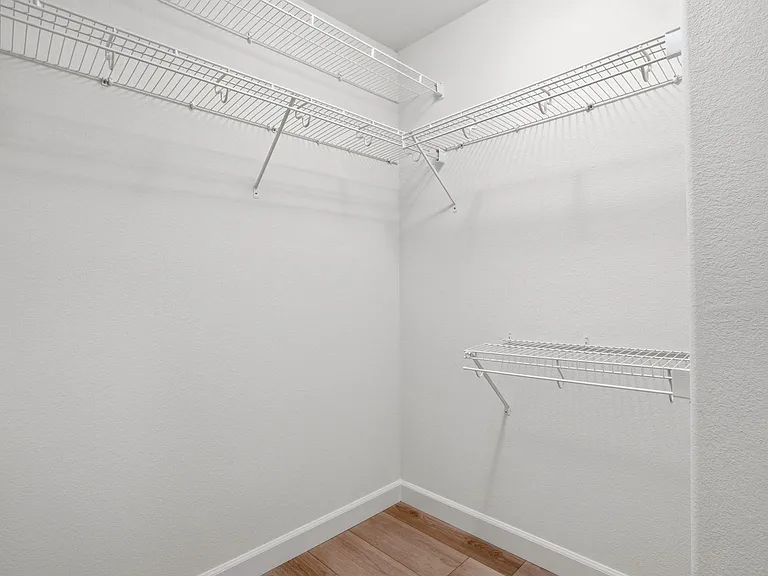 4142 Tobin Cir — Photo 2