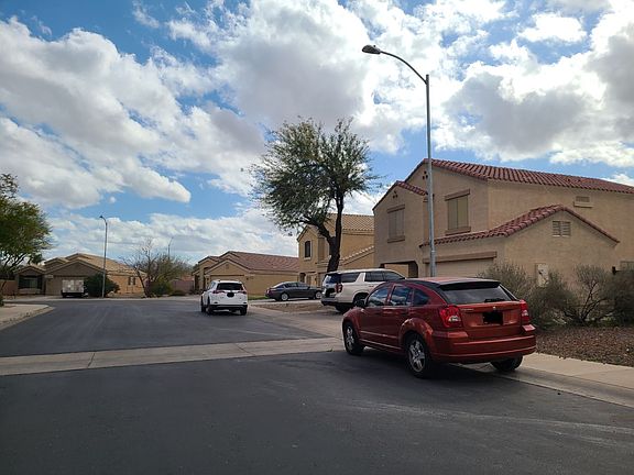 5th image of 2474 S 160th Dr