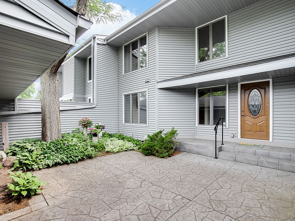 1st image of 2656 Mackubin St