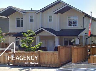 1009 Stockwell Ave #3, Kelowna, BC V1Y6W4