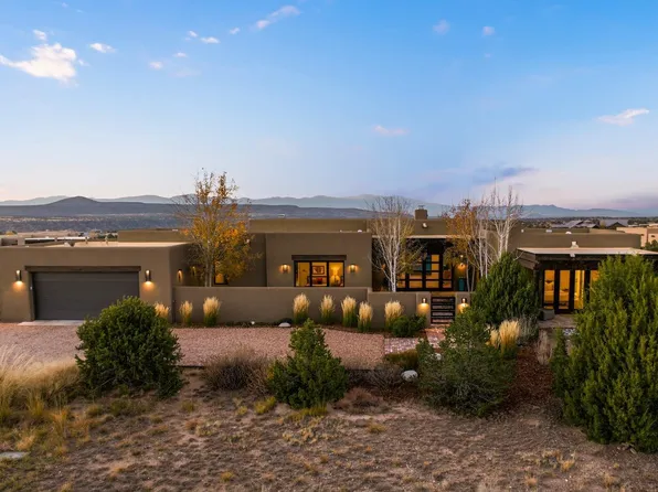 44 Plaza Del Centro, Santa Fe, NM 87506