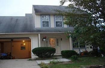 1st image of 700 Selkirk Ct
