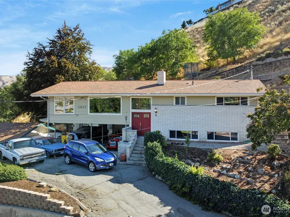 1617 Carson Lane, Wenatchee, WA 98801