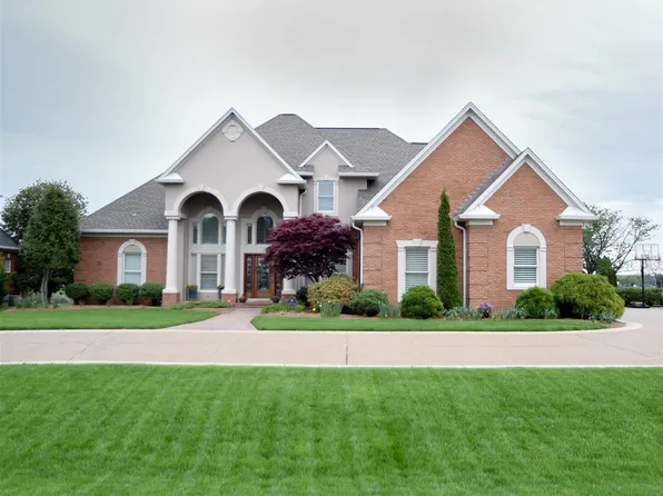 2793 Harton Ln, Bowling Green, KY 42104