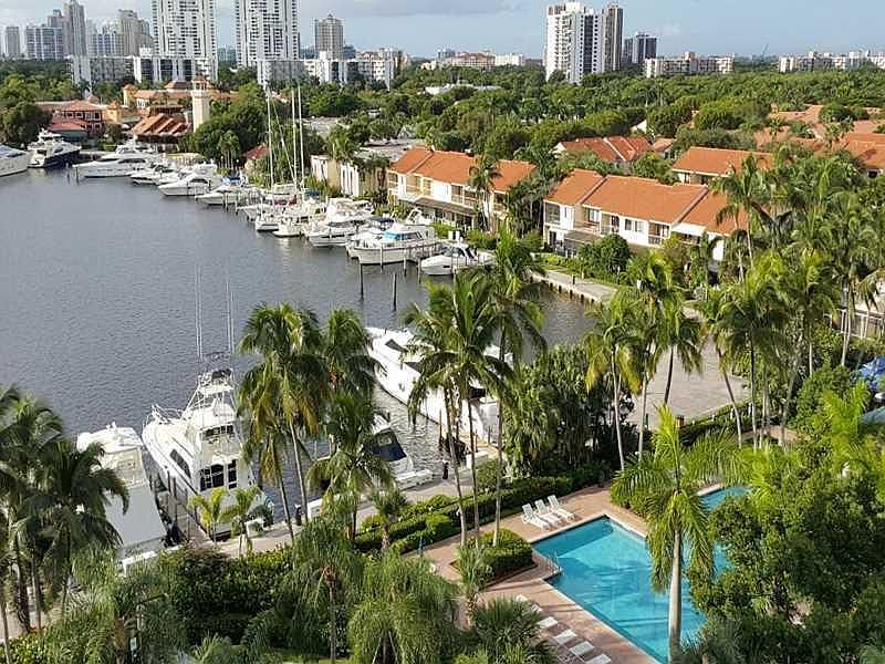 1st image of 3610 Yacht Club Dr APT 811