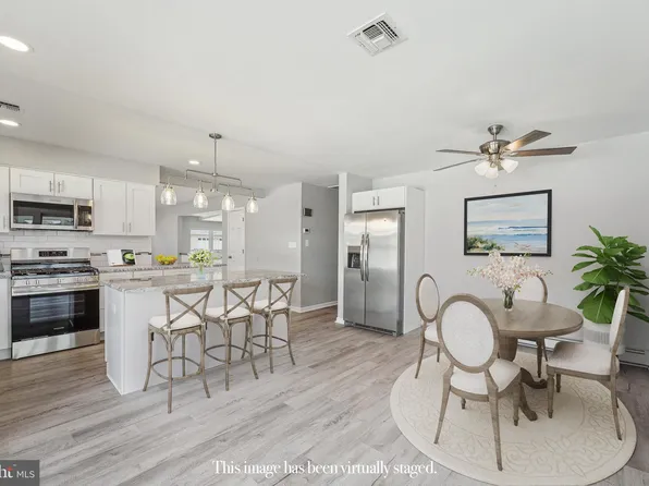 33 Harrington Dr S, Toms River, NJ 08757