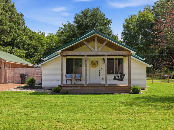 5920 Metropolis Lake Rd, West Paducah, KY 42086