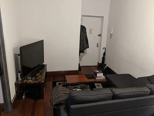 Rented by Point NYC | media 21