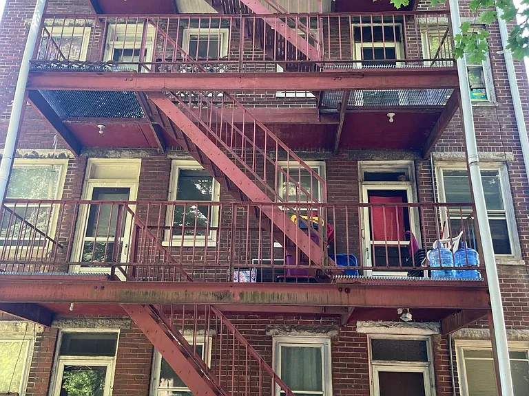 131 Schuylkill Ave — Photo 11