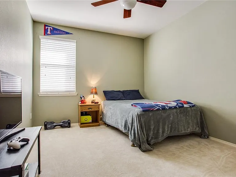 2808 Cypress Point Dr — Photo 18