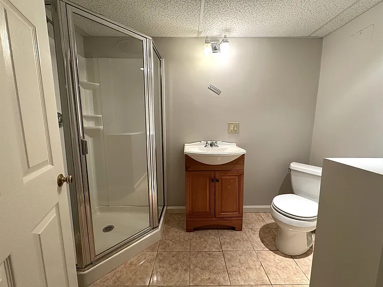 61 Carlton Ln #1 — Photo 29