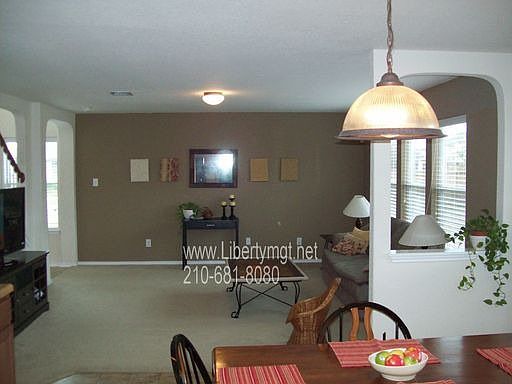 3rd image of 14911 Laudie Fox