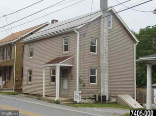 37 W George St, York New Salem, PA 17371