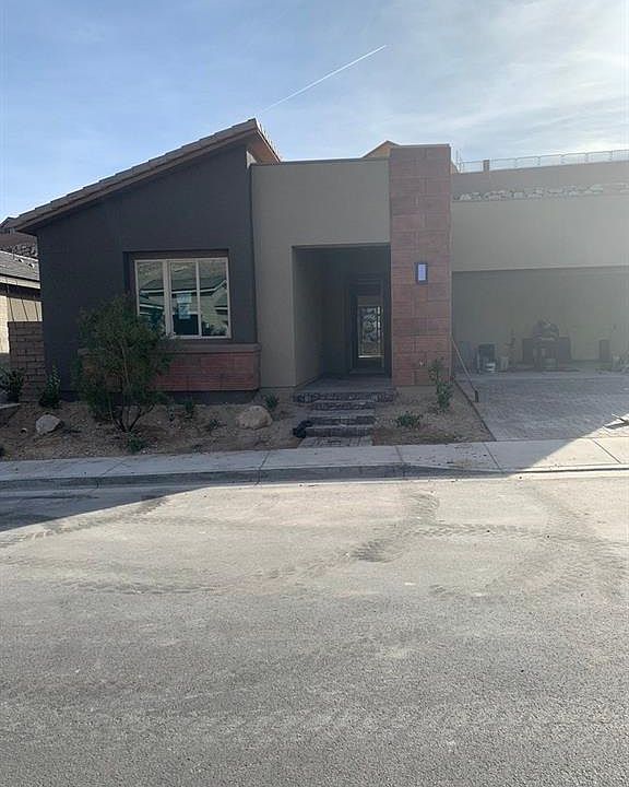 1st image of 10971 Red Yucca Dr